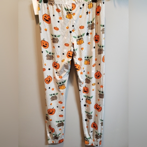 Munki Munki Star Wars Halloween Baby Yoda with Pumpkins Sleep Pants - Picture 2 of 6